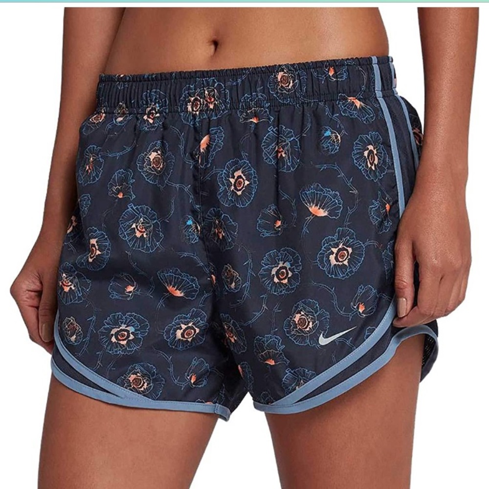 Nike Tempo Women’s Dri-Fit Running Short GUC